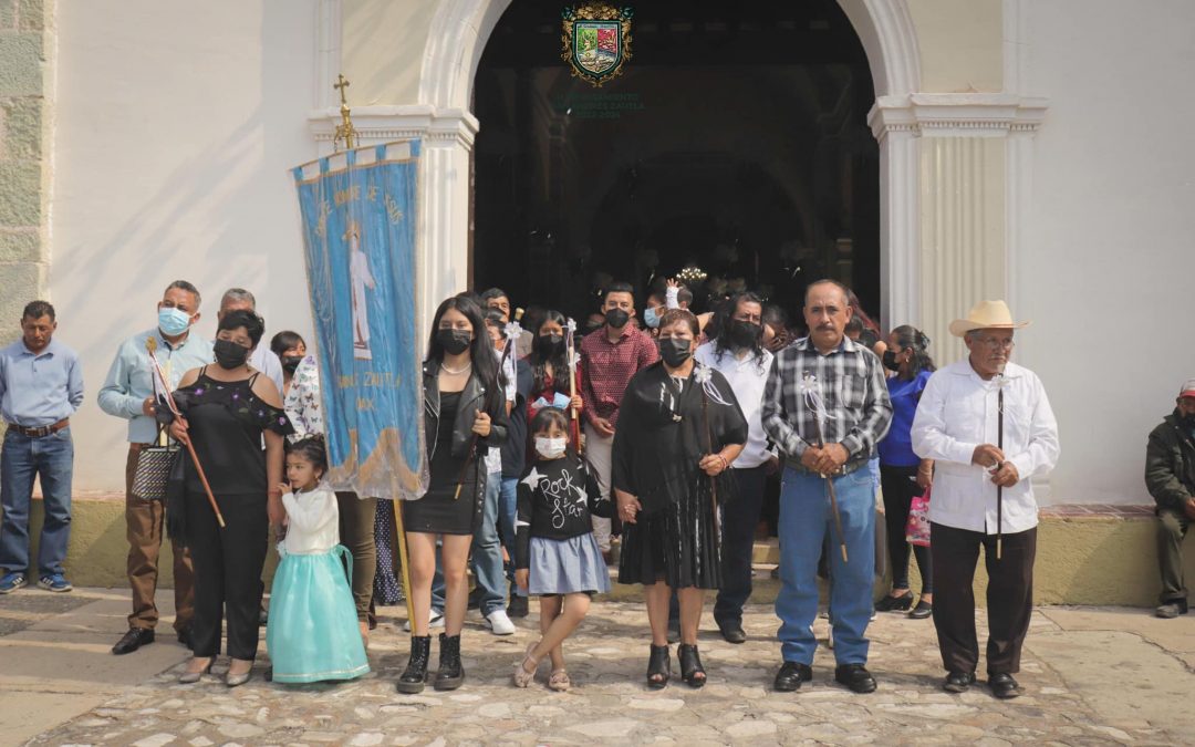 Agradecimiento a la comunidad por el apoyo en las festividades.